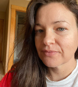 Meet your Posher, Carrie